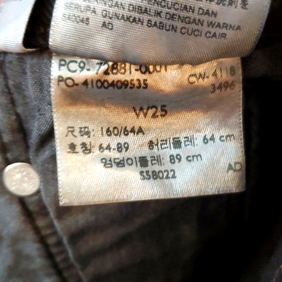 Levi's Premium 501 Distressed High Rise Jean Shorts - Picture 15 of 15